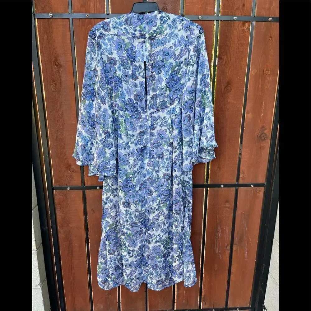 Sabina Musayev Carina Dress White floral Size small - Picture 4 of 8